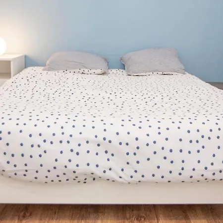 アパート Le 001, Appartement A Charleville Mezieres *