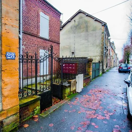 アパート Le 001, Appartement A Charleville Mezieres